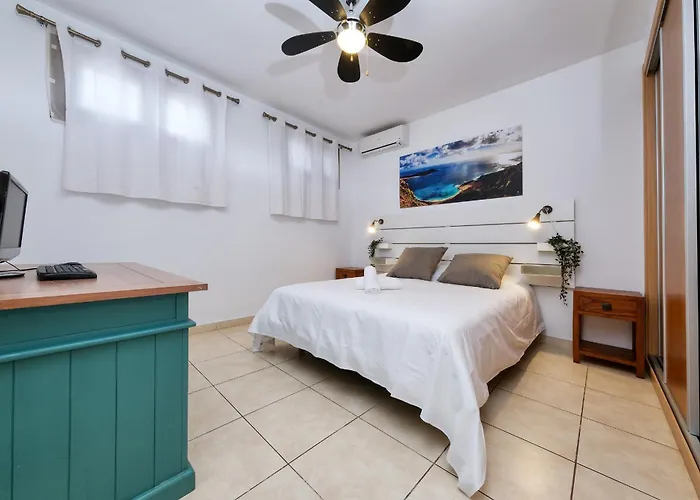 빌라 Flavia - Pool, Bbq And Game