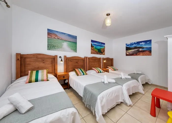 Flavia - Pool, Bbq And Game 빌라 *