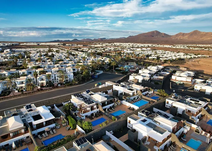 Flavia - Pool, Bbq And Game 플라야블랑카