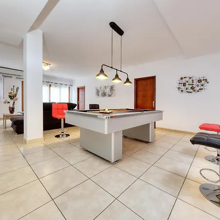 Flavia - Pool, Bbq And Game Playa Blanca (Lanzarote)